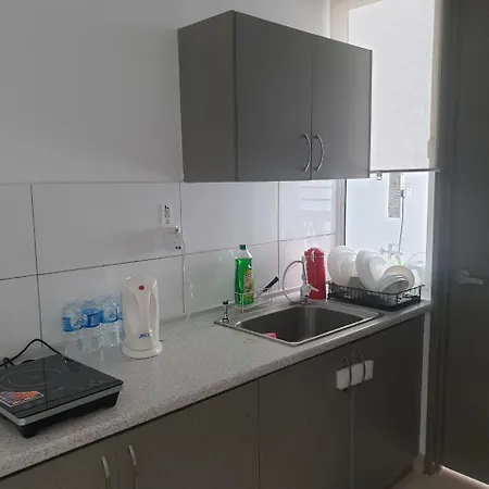 Kyu Residence Lmueslim Homestayl At Bangi Gateway Service Apartment Wifi Netflix Air-Con In Every Room Bandar Baru Bangi Exterior photo